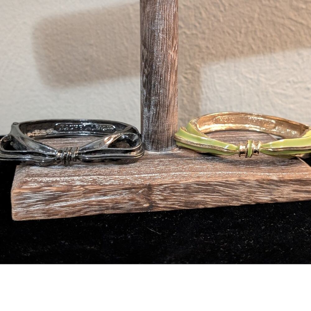Vintage Rachel Leigh Gunmetal Gray & Lime Green Enamel Gold Tone Hinge Bow Cuffs